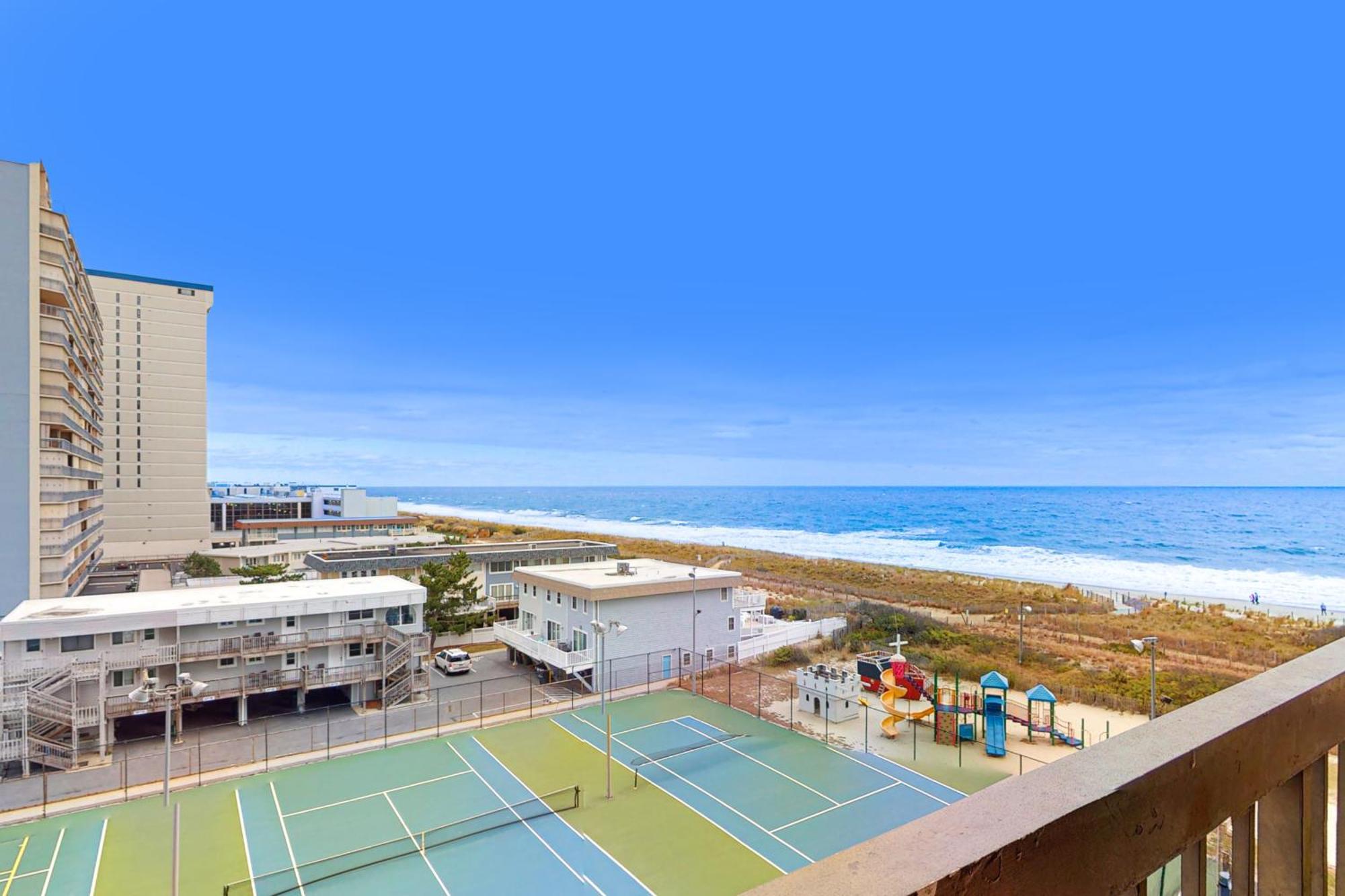 Sea Watch V Ocean City Quarto foto